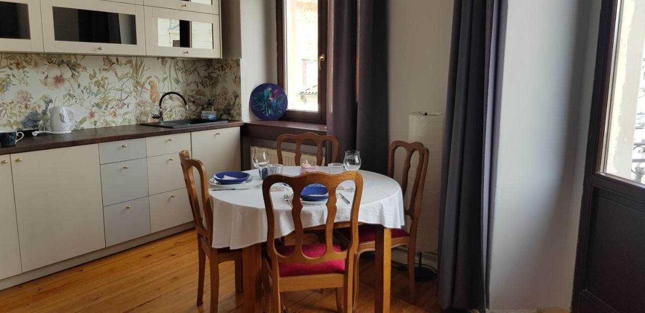 Astronomiczny Apartament , Mieszkanie 2 Pokojowe. Parking. Stary Toruń Exteriör bild