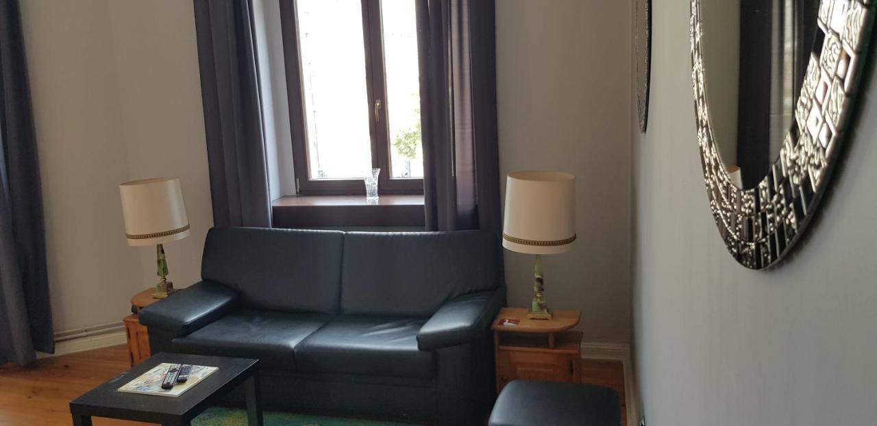 Astronomiczny Apartament , Mieszkanie 2 Pokojowe. Parking. Stary Toruń Exteriör bild