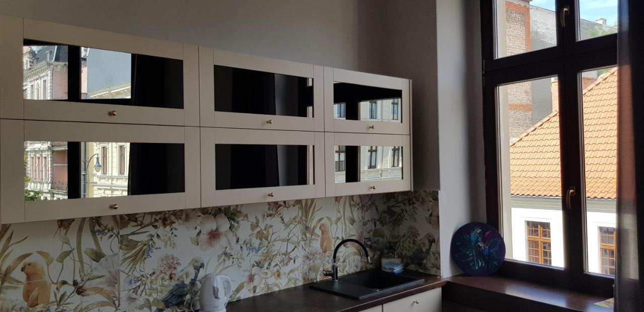 Astronomiczny Apartament , Mieszkanie 2 Pokojowe. Parking. Stary Toruń Exteriör bild