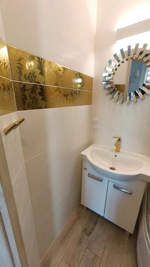 Astronomiczny Apartament , Mieszkanie 2 Pokojowe. Parking. Stary Toruń Exteriör bild