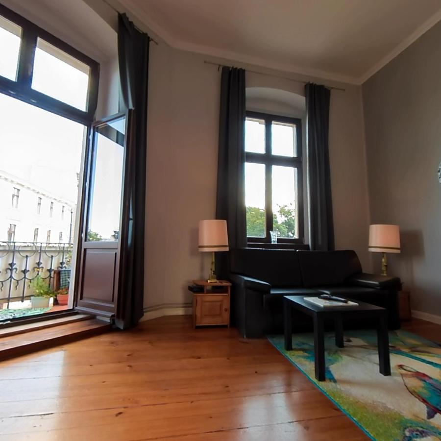 Astronomiczny Apartament , Mieszkanie 2 Pokojowe. Parking. Stary Toruń Exteriör bild
